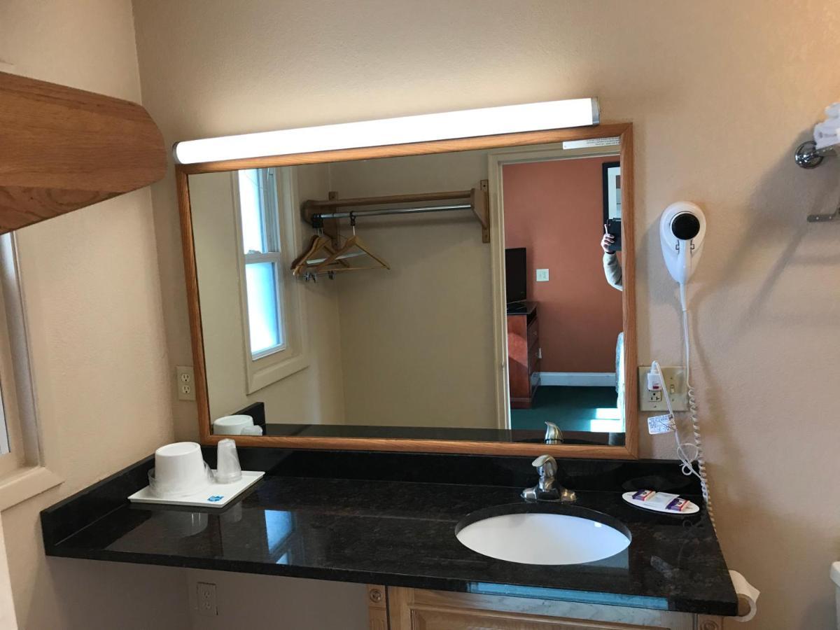 Travel Inn Horseheads Εξωτερικό φωτογραφία